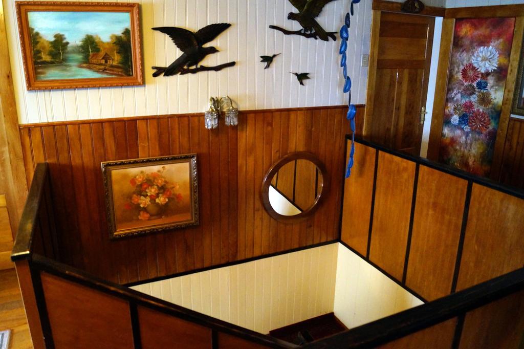 Tradicion Austral Bed & Breakfast ปูแอร์โตบารัส ภายนอก รูปภาพ